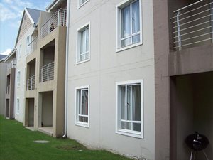 2 Bed Apartment in Bedworth Park