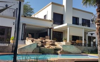 5 Bedroom House in Dainfern