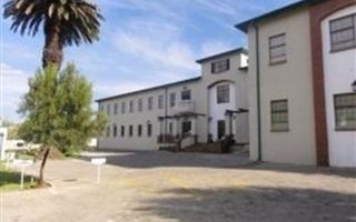 26 m² Office Space in Weltevreden Park