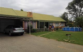 3 Bedroom House in Declerqville