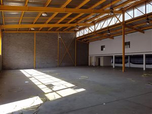 715 m² Industrial space in Crown Mines