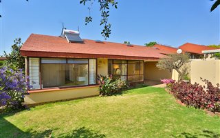 3 Bedroom Apartment in Sonneglans