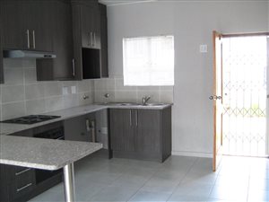 3 Bed Duplex in Greenstone Hill