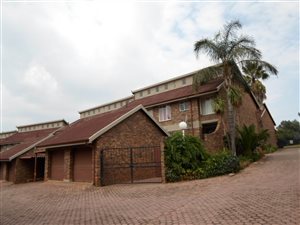 3 Bed Townhouse in Bergbron