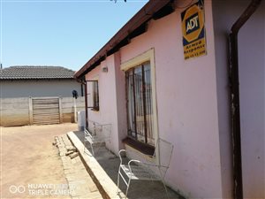 3 Bed House in Nellmapius