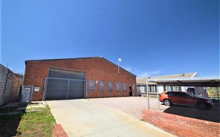 693 m² Industrial space in Sidwell