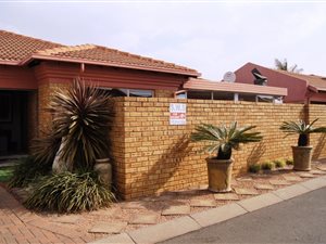 3 Bed Cluster in Jansen Park