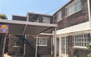 250 m² Office Space in Turffontein