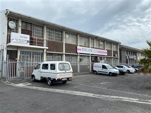 2117 m² Industrial space in Kensington