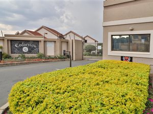 2 Bed Townhouse in Broadacres