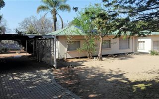 3 Bedroom House in Moregloed