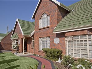 3 Bed Cluster in Rynfield