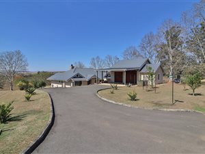 2 Bed Townhouse in Albert Falls