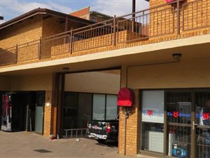 105 m² Commercial space in Alberton