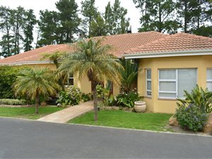 4 Bed House in Bel Aire