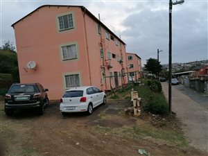 2 Bed Flat in Eastbury