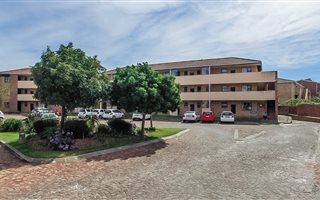 3 Bedroom Apartment in Grahamstown Central