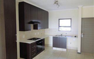 2 Bedroom Apartment in Bryanston East