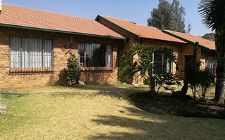 3 Bedroom House in Rynfield AH