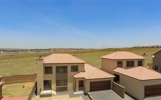 3 Bedroom House in Thatchfield