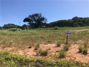 772 m² Land available in Sheffield Beach