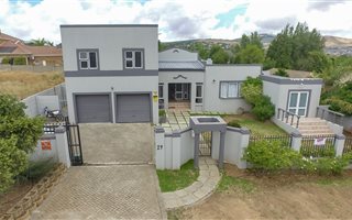 3 Bedroom House in Durbanville