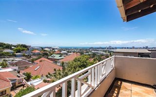 3 Bedroom Duplex in Musgrave