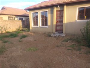 3 Bed House in Nellmapius