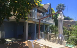 4 Bedroom House in Kosmos Village