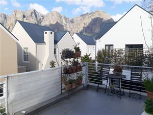 3 Bed House in Kylemore