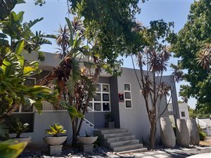 4 Bed House in Paarl