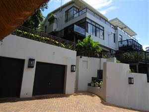 6 Bed Townhouse in Morningside