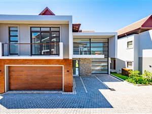 4 Bed Townhouse in Izinga Estate