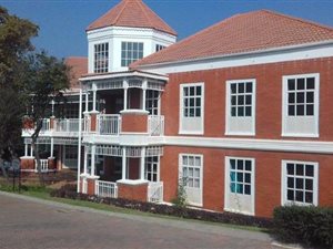 1217 m² Office Space in Bryanston