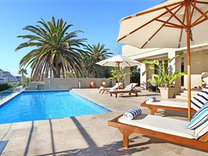 6 Bed Apartment in Bantry Bay