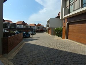 1 Bed Apartment in Izinga Estate