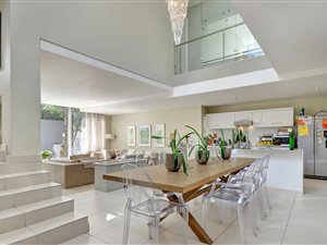 3 Bed Cluster in Elton Hill