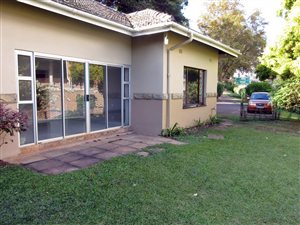 2 Bed Townhouse in Waterfall