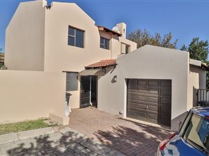3 Bed Cluster in Fourways
