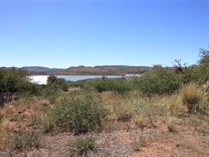 646 m² Land available in Vanderkloof