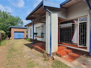 3 Bed House in Middelburg South