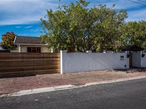 5 Bedroom House in Sybrand Park