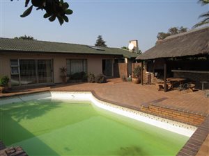 3 Bed House in Croesus