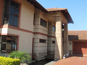 4 Bed House in Izinga Ridge