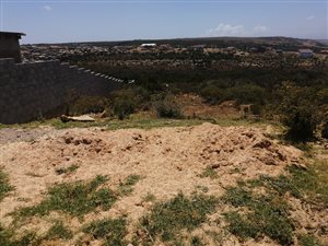 510 m² Land available in Mossel Bay Central