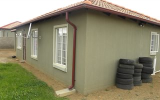 3 Bedroom House in Nellmapius