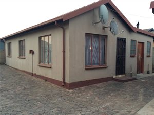 3 Bed House in Payneville