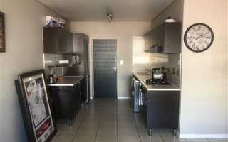 2 Bedroom Apartment in Greenstone Gate