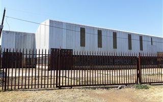 2000 m² Industrial space in Germiston South