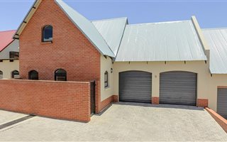3 Bedroom Townhouse in Heritage Hill